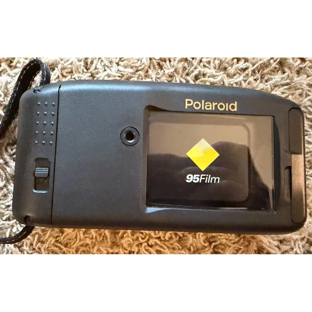 Polaroid Captiva SLR Auto Focus Camera w/ case